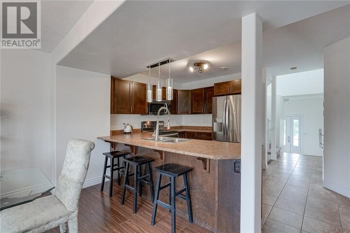 Property Photo: 128 Rinkside Court ON P3E 0E3