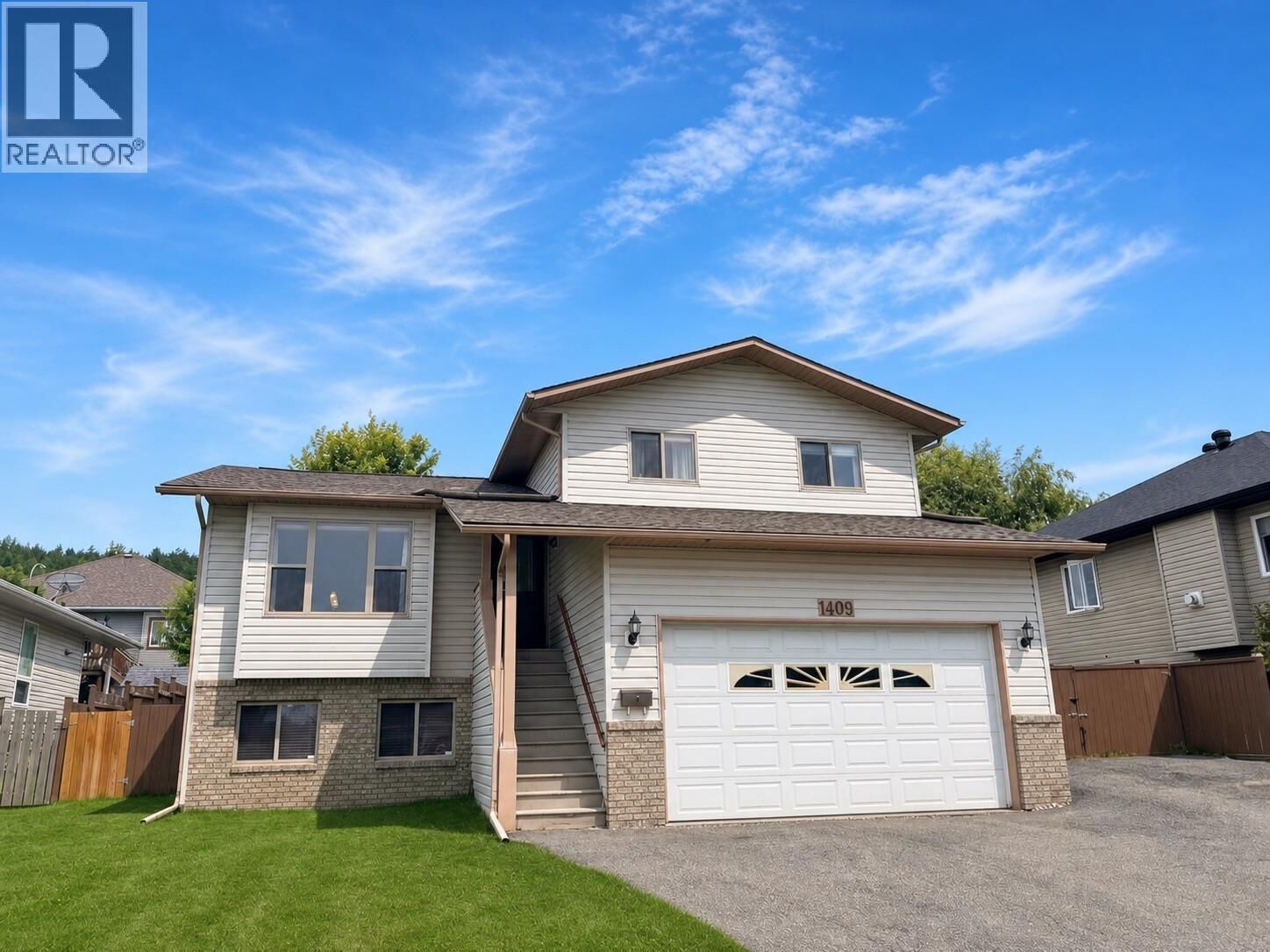 Property Photo:  1409 Southview Drive  BC V1C 6S1 