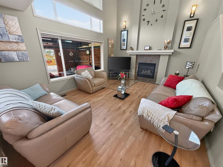 Property Photo: 21 Hartwick Way AB T7X 0A5