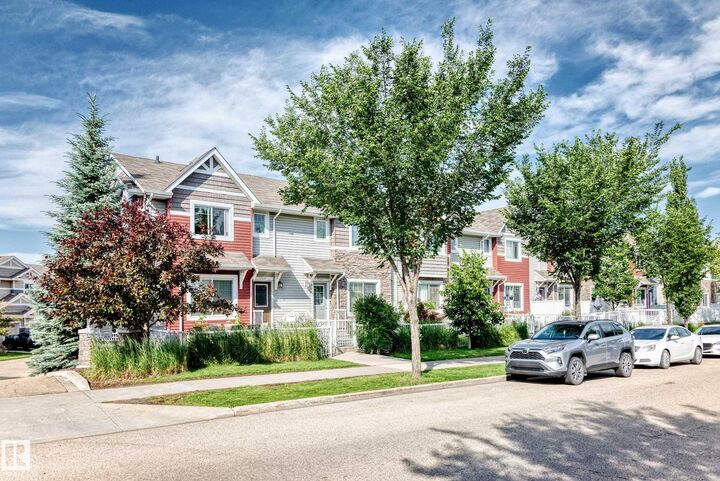 5321 3 Avenue SW — photo 1