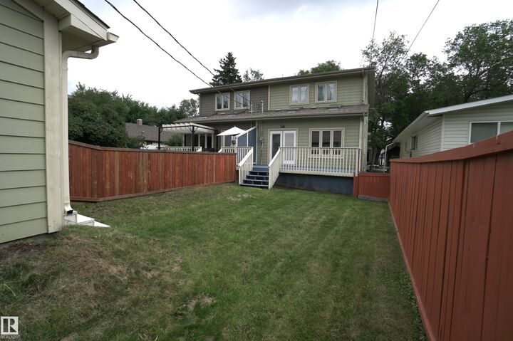 Property Photo: 10224 90 Street NW AB T5H 1S1