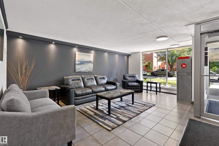 Property Photo: 9816 112 Street NW 705 AB T5K 1L5
