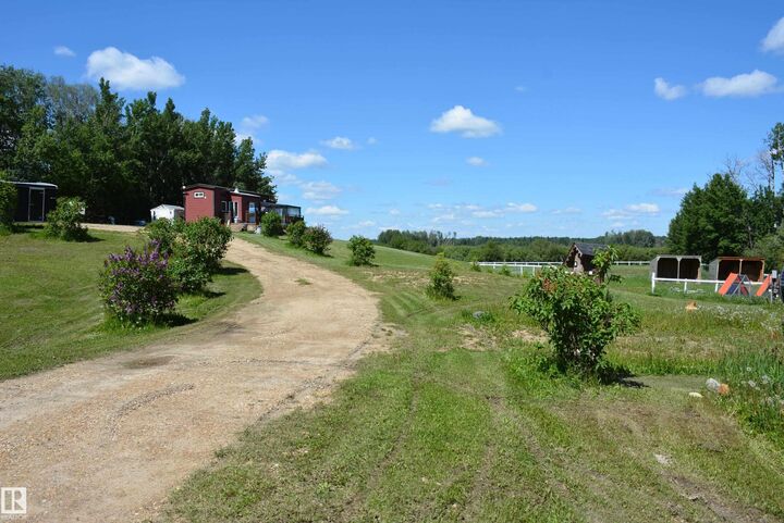 Property Photo: 5102 Twp Rd 602 AB T7N 1A2