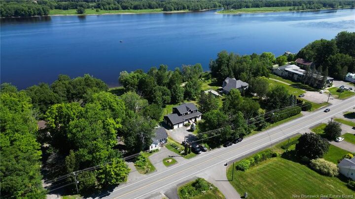 Property Photo:  1517 Woodstock Road  NB E3C 1P2 