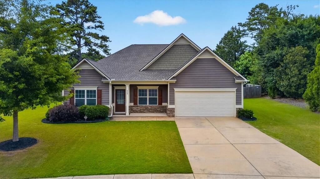 Property Photo: 608 Darnell Road GA 30115