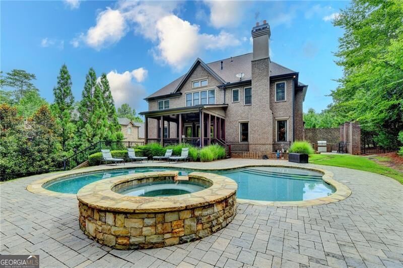 Property Photo:  215 Penrith Place  GA 30350 