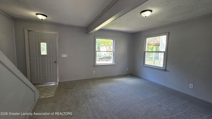 Property Photo:  1019 Hickory Street  MI 48912 