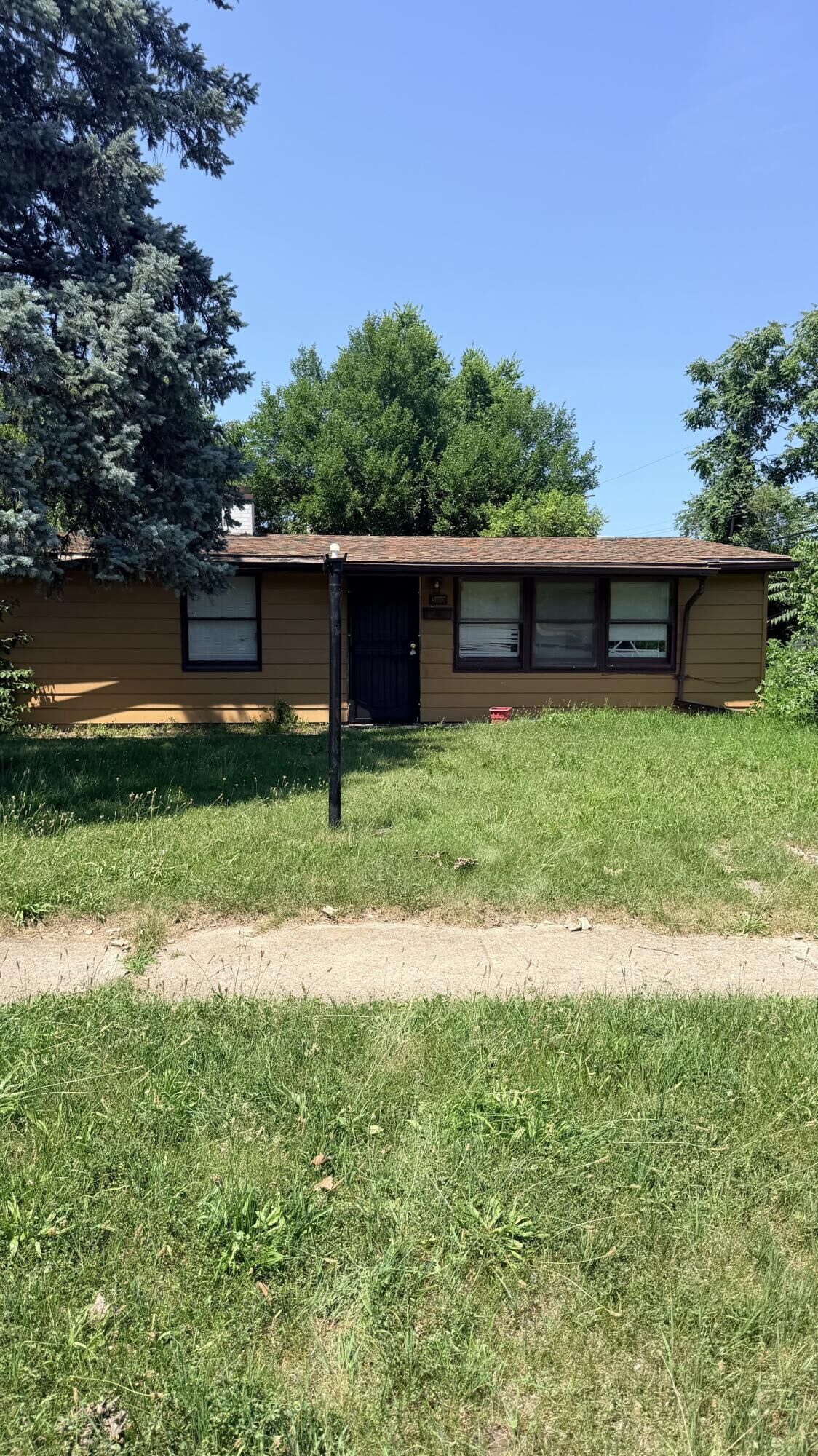 Property Photo:  3120 W 22nd Avenue  IN 46404 