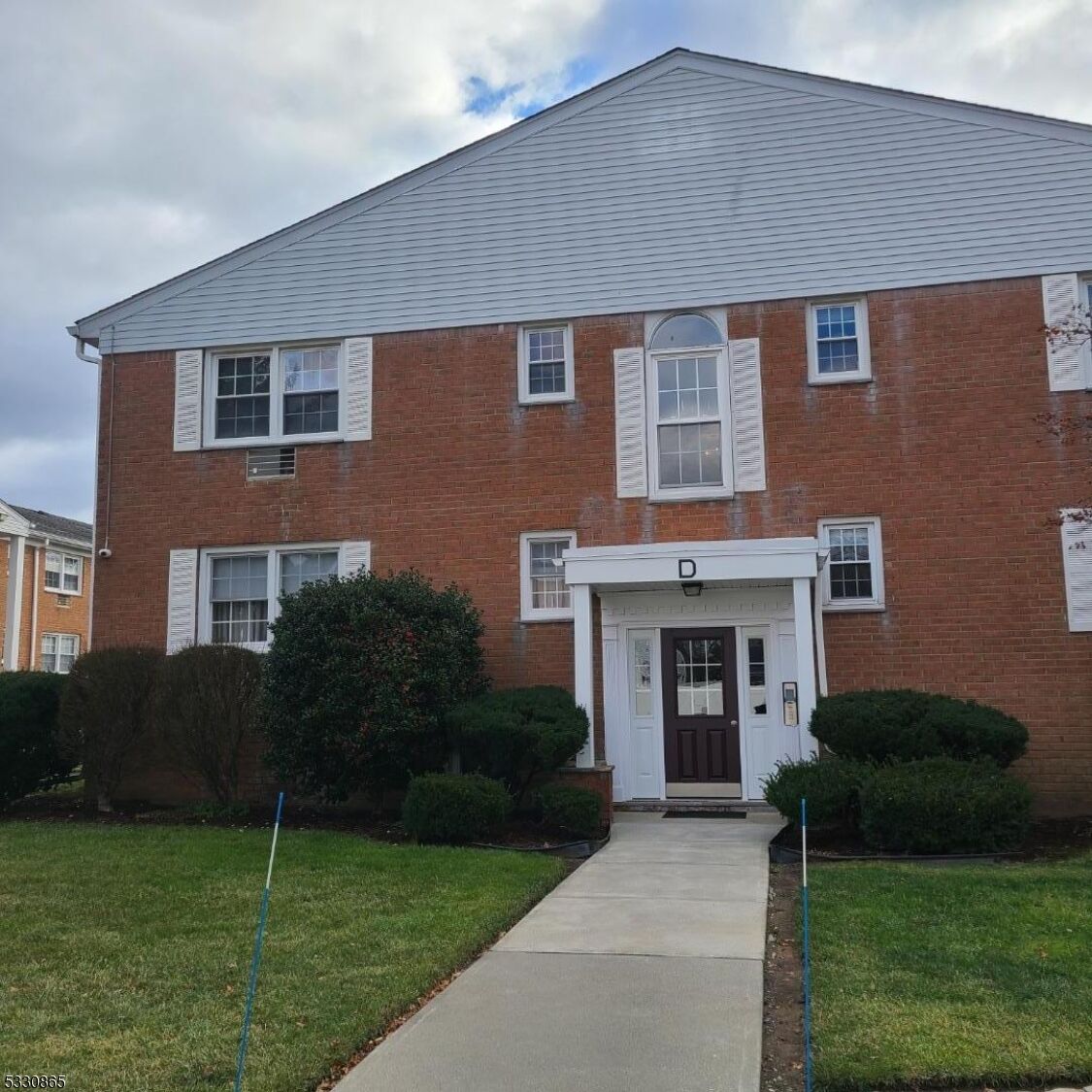 Property Photo:  565 Grove St 3  NJ 07013 
