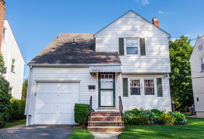 Property Photo:  15 Glenwood St  NJ 07013 