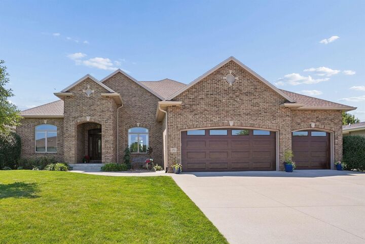 Property Photo: 1711 Greenhill Drive IA 50613