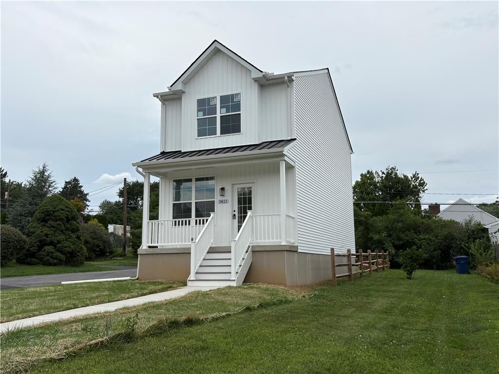 Property Photo:  3821 Broadway  PA 18104 