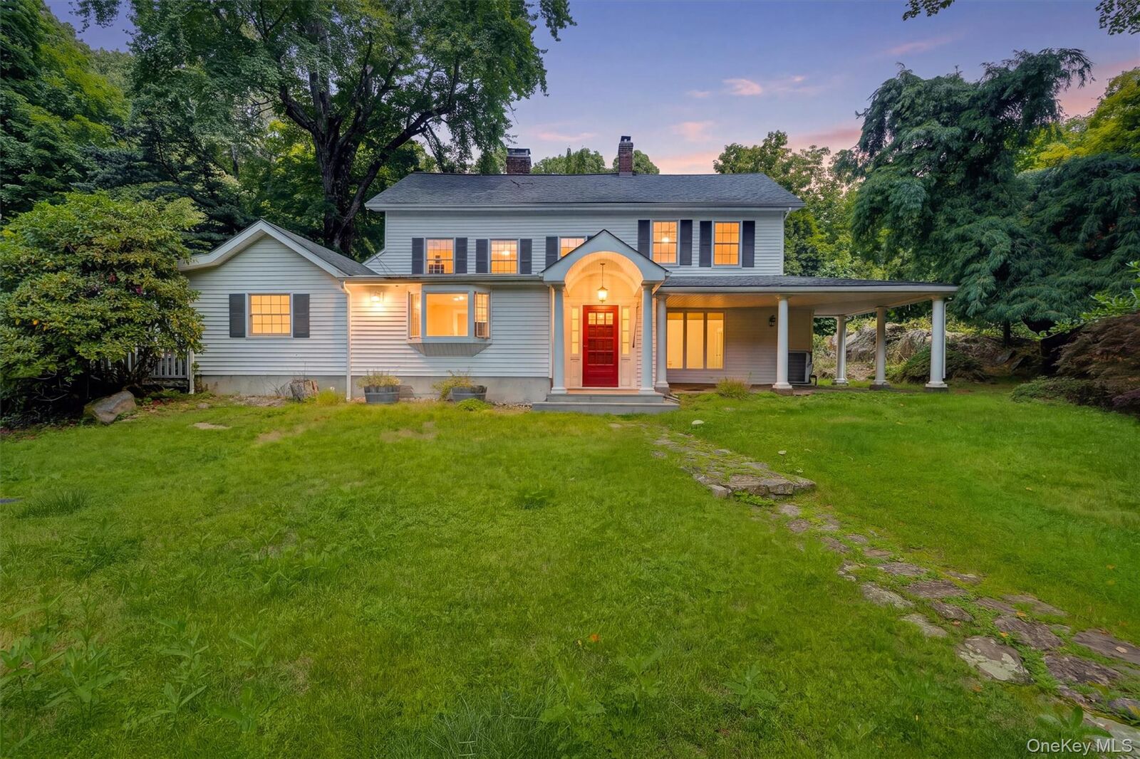 Property Photo:  82 Shingle House Road  NY 10546 