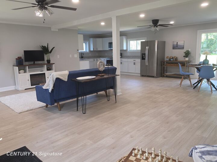 Property Photo: 474 W Taylor Drive MI 48657