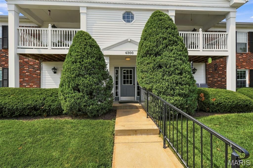 Property Photo:  4300 Forder Place C  MO 63129 