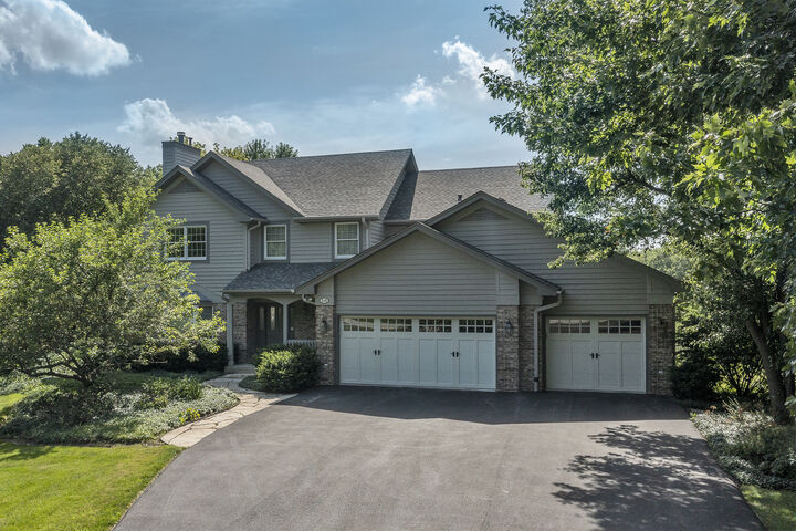 Property Photo:  210 S Haman Road  IL 60010 