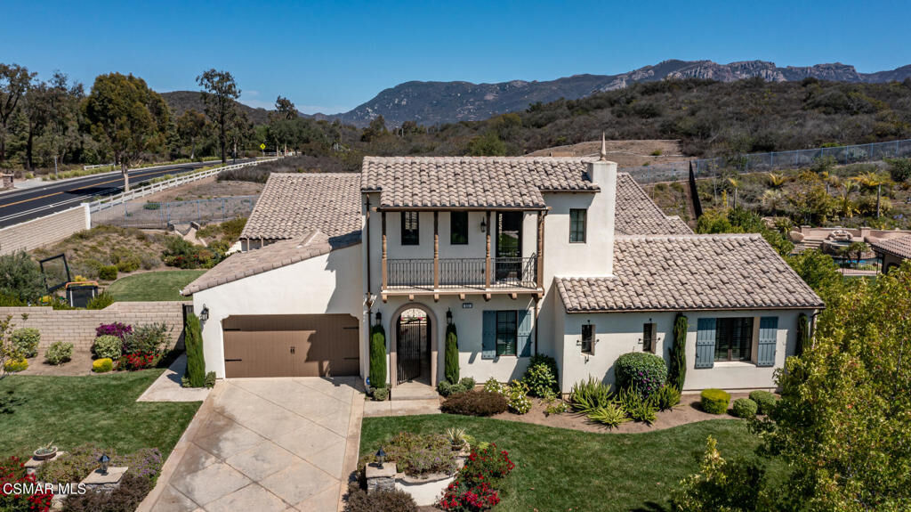 Property Photo:  835 Via Sedona  CA 91320 