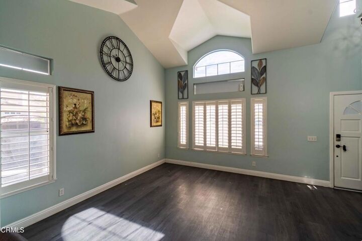 Property Photo:  984 Meadowlark Drive  CA 93015 