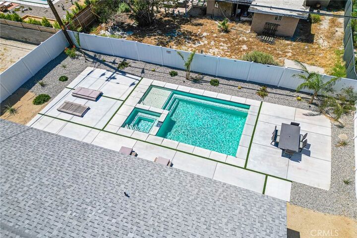 Property Photo:  373 W Avenida Cerca  CA 92262 