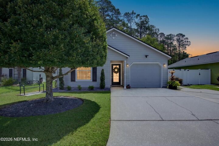 Property Photo:  3067 Wavering Lane  FL 32068 
