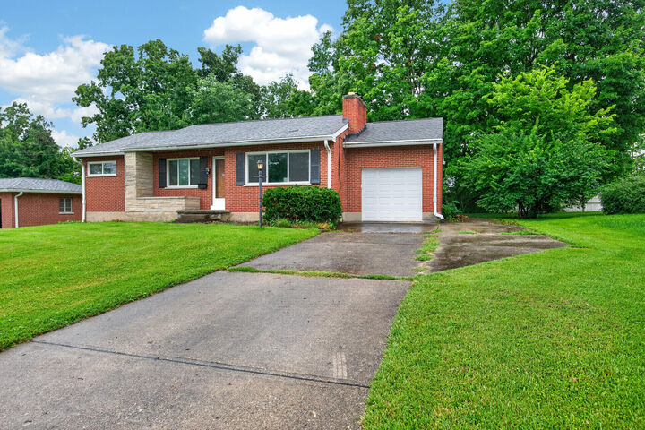 Property Photo: 7728 Hollywood Drive KY 41042
