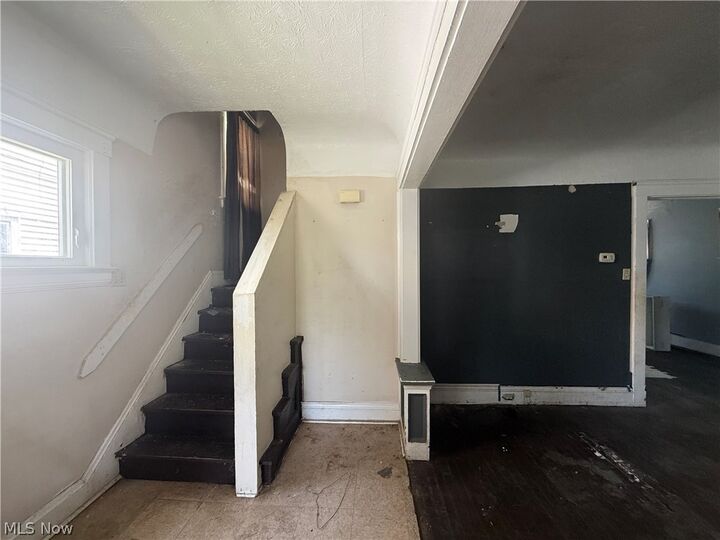 Property Photo:  663 E 115th Street  OH 44108 