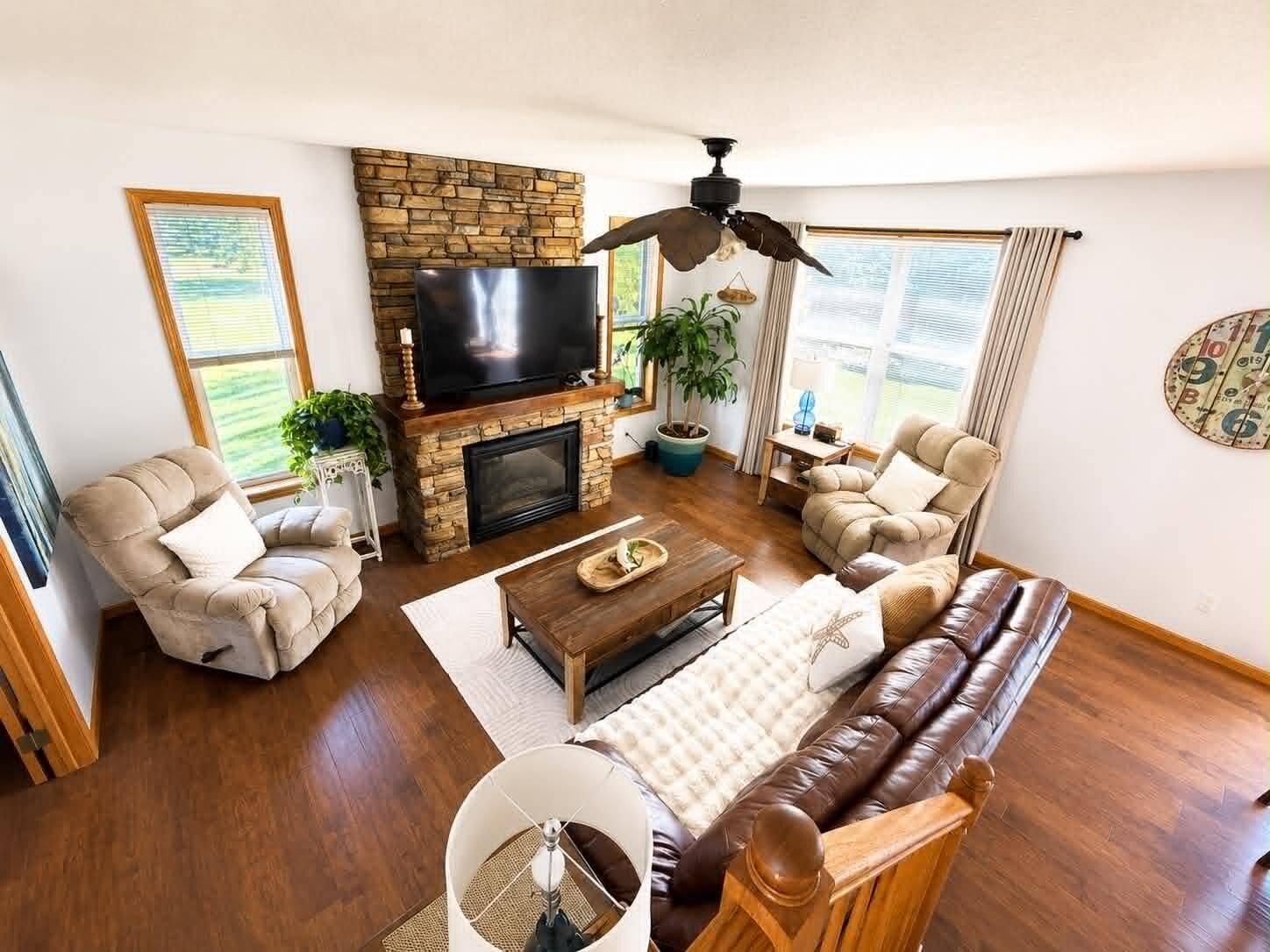 Property Photo: 609 20th Avenue N MN 56377