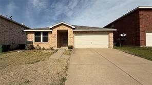 Property Photo:  603 Ambarella Street  TX 76002 