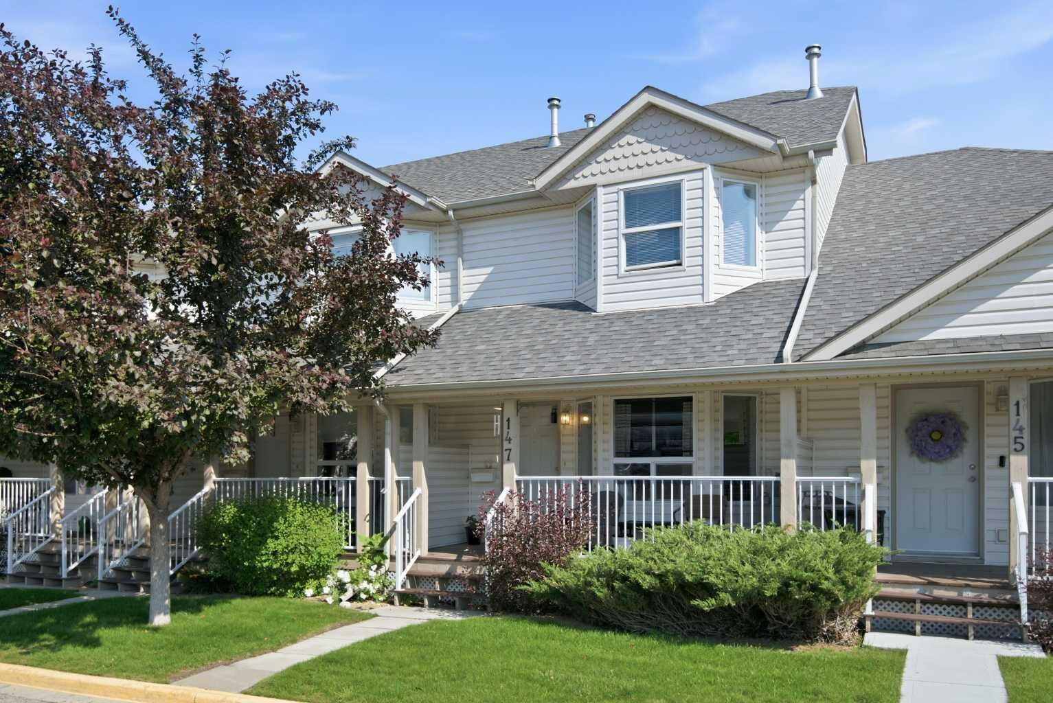 Property Photo: 33 Donlevy Avenue 147 AB T4R 3B6