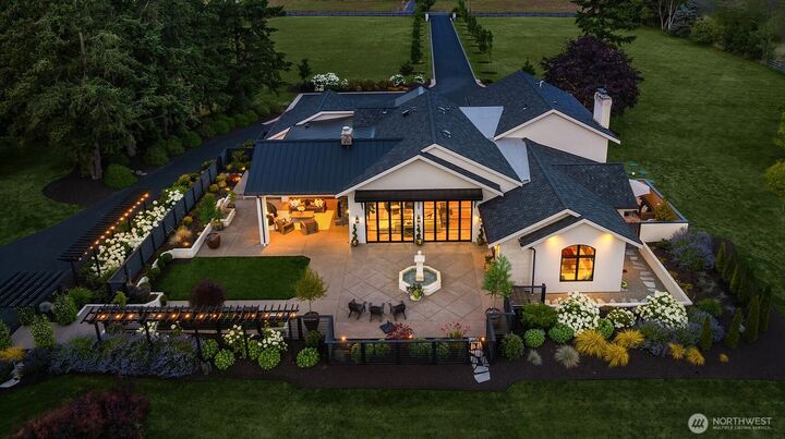 Property Photo:  943 N Good Road Road  WA 98282 