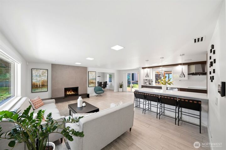 Property Photo: 14022 Meridian Avenue S WA 98208