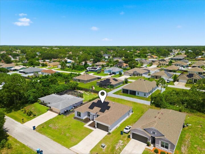 Property Photo:  777 Indigo Street SE  FL 32909 