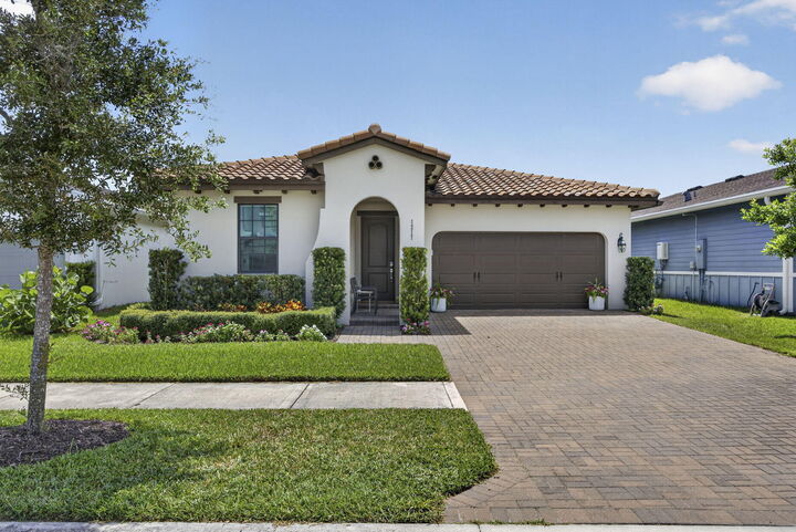 Property Photo:  1217 Wandering Willow Way  FL 33470 
