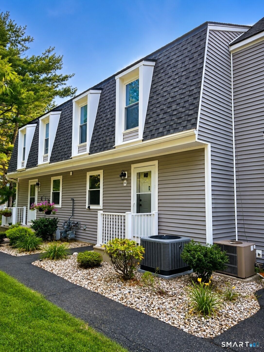 Property Photo: 123 Brittany Farms Road B CT 06053