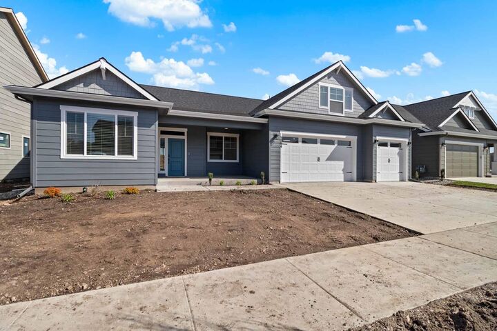 Property Photo:  12184 N Valencia Ave  WA 99218 