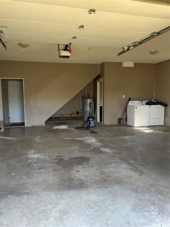 Property Photo:  738 Henry Street  SK S4A 1P5 