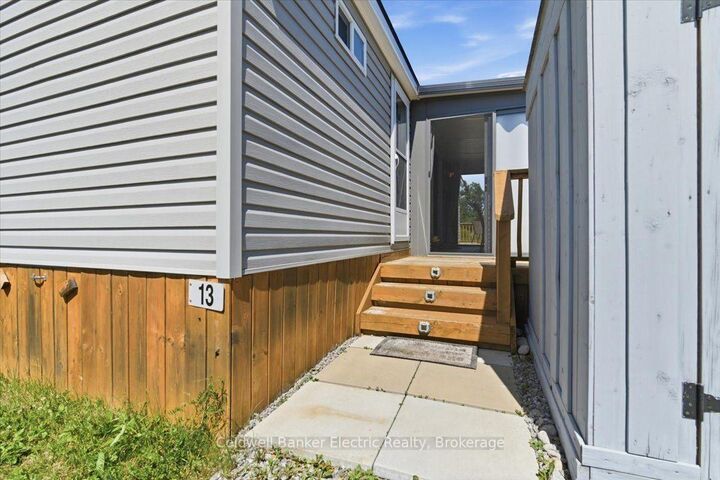 Property Photo:  1235 Villiers Line 13 Lambton Avenue  ON K0L 2G0 