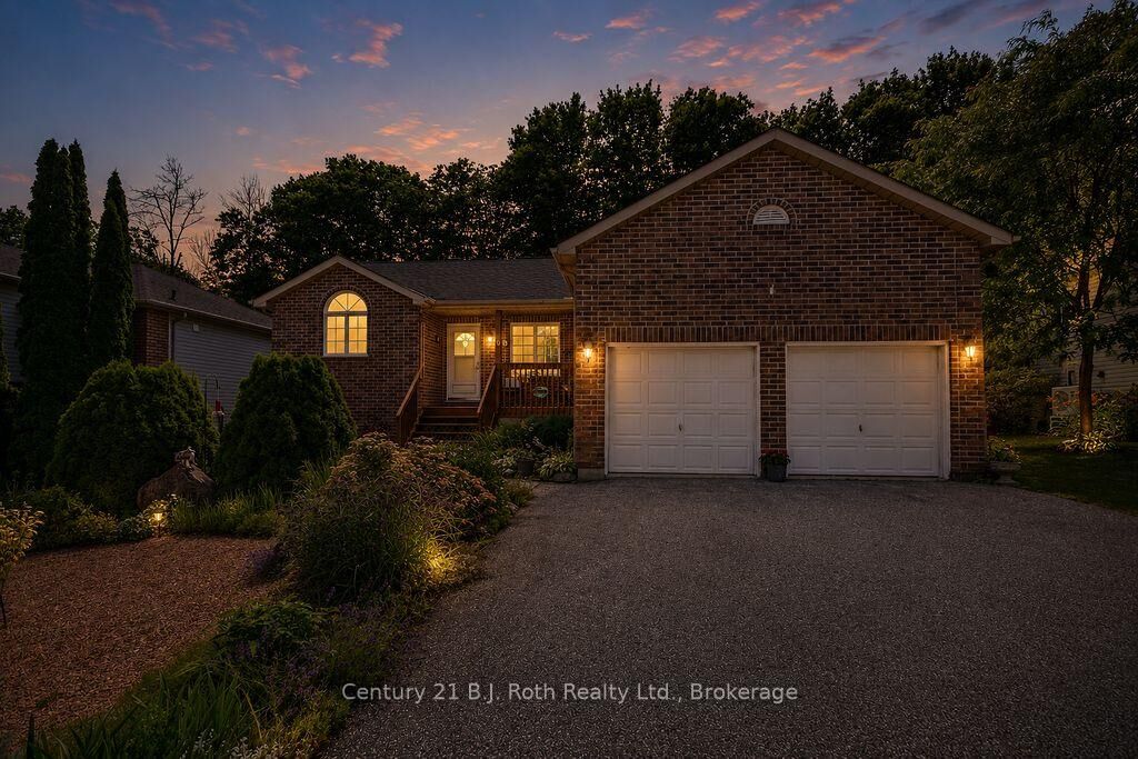 Property Photo:  59 Anderson Crescent  ON L0K 2A0 