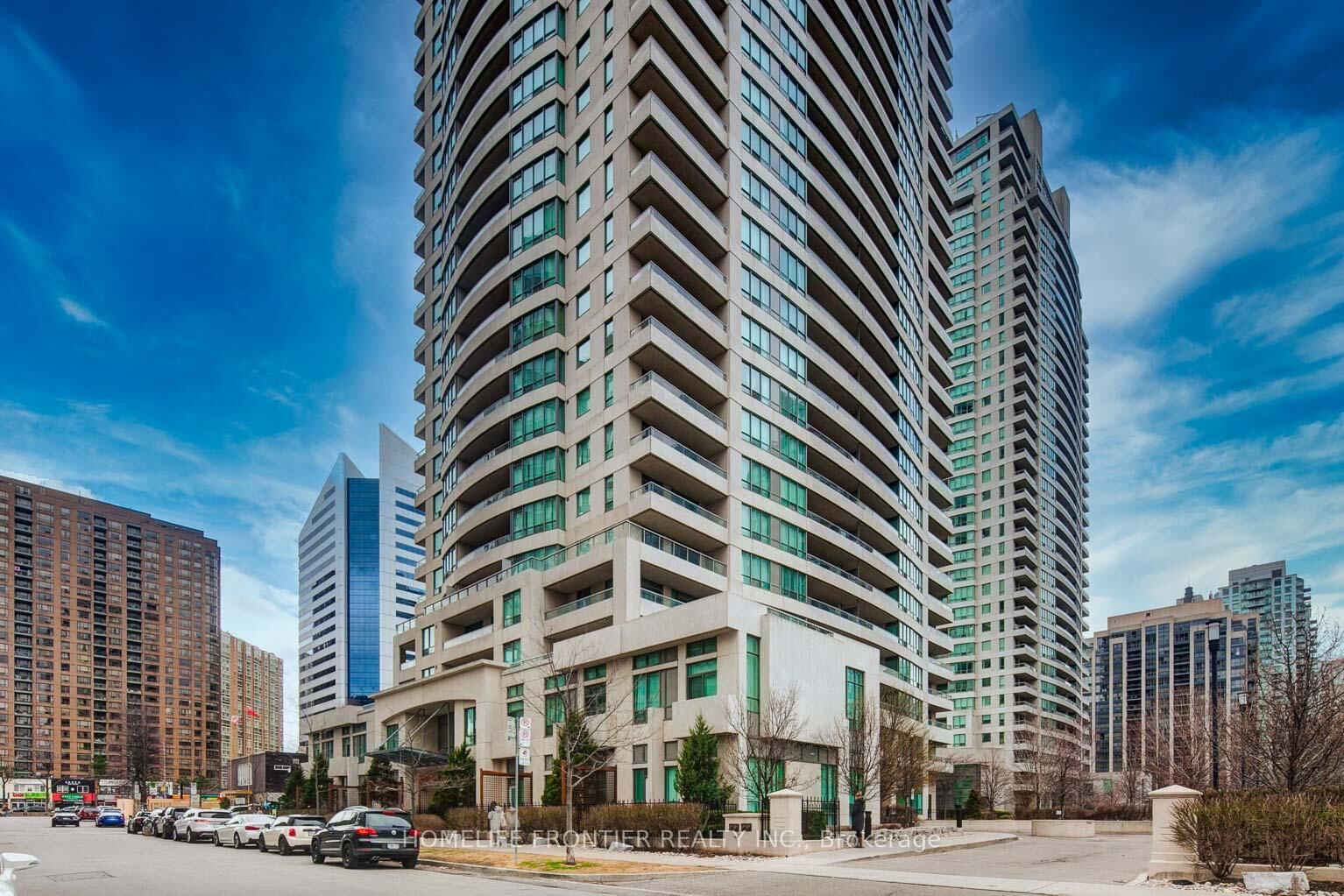 Property Photo: 18 Spring Garden Avenue 310 ON M2N 7M2