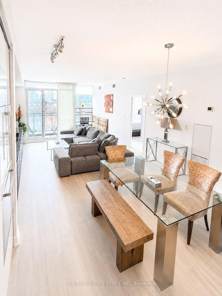 151 Dan Leckie Way 202 — photo 1