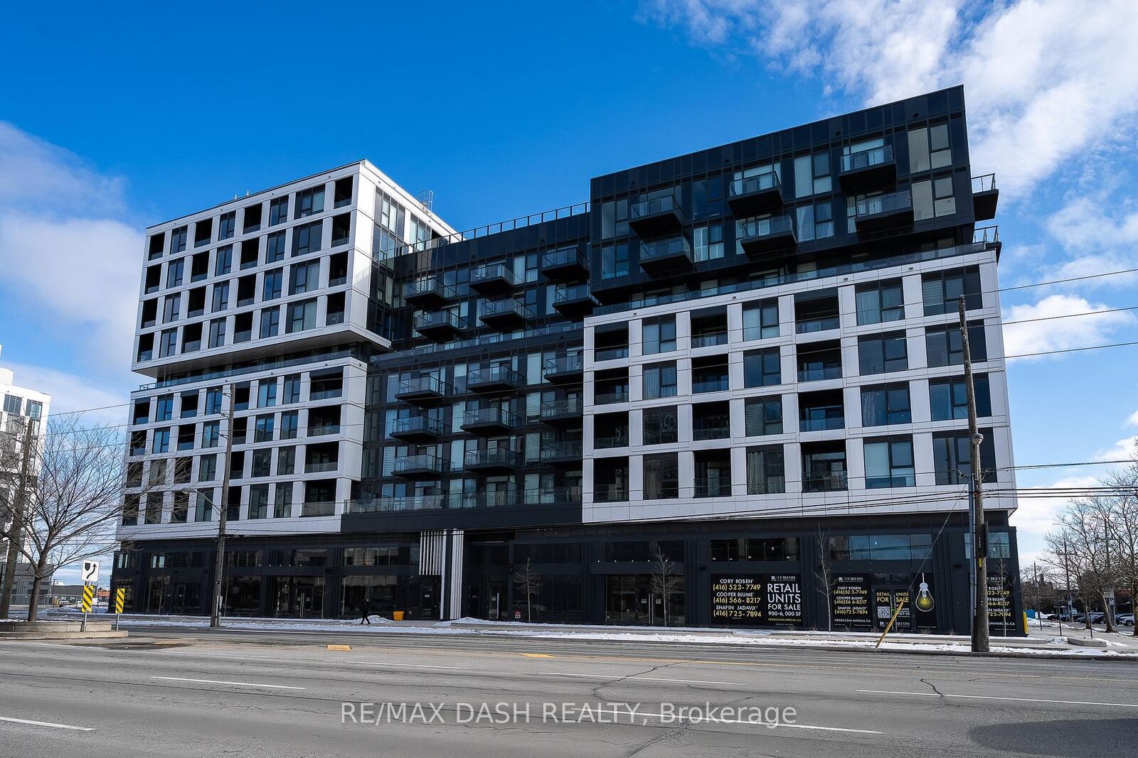 Property Photo:  1037 The Queensway Avenue 611  ON M8Z 0H5 