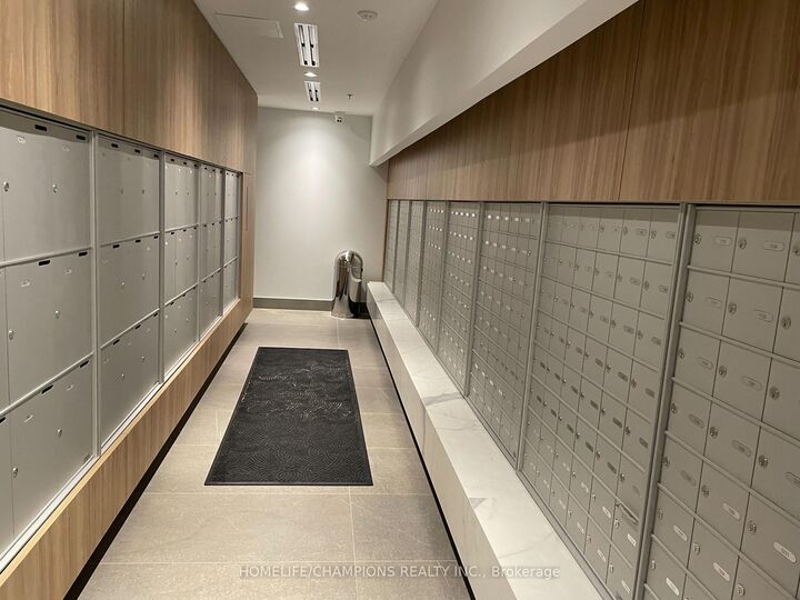 Property Photo:  3100 Keele Street S 902  ON M3M 0E1 