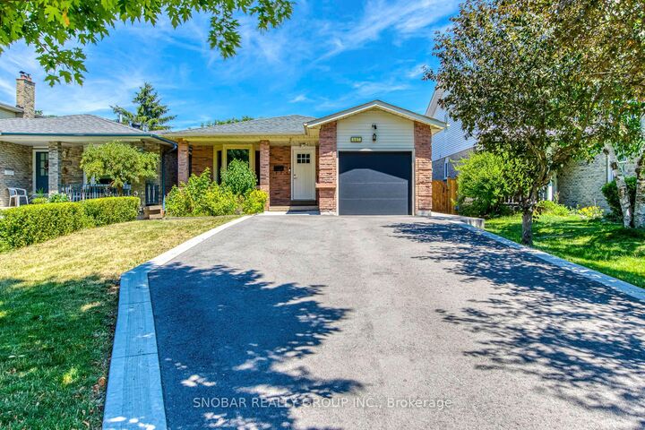 Property Photo: 547 Conway Court ON L9T 4B8