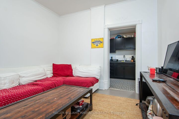 Property Photo: 70 Waterloo Avenue B ON N1H 3H5