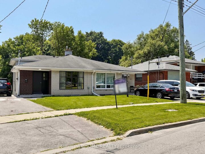 65 Darlingside Drive — photo 1