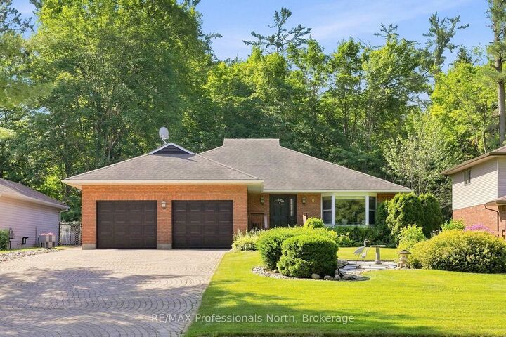 8 Palmer Court — photo 1