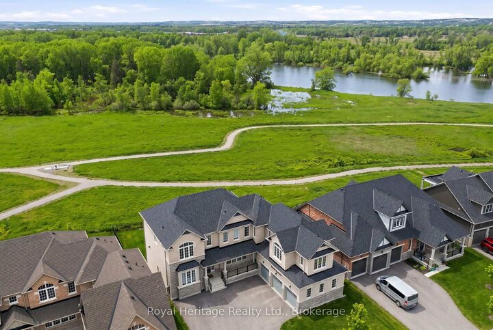 Photo de la propriété:  36 Golden Meadows Drive  ON K9J 0K6 