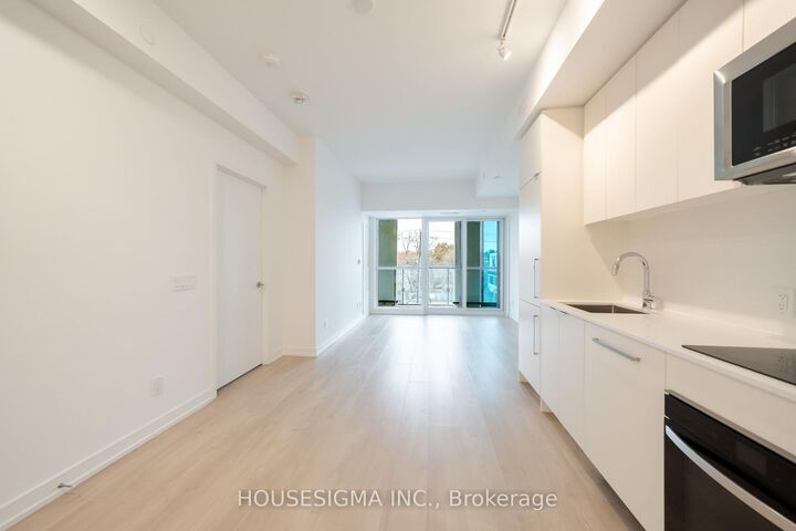 Property Photo:  181 Sheppard Avenue E 202  ON M2N 0L9 