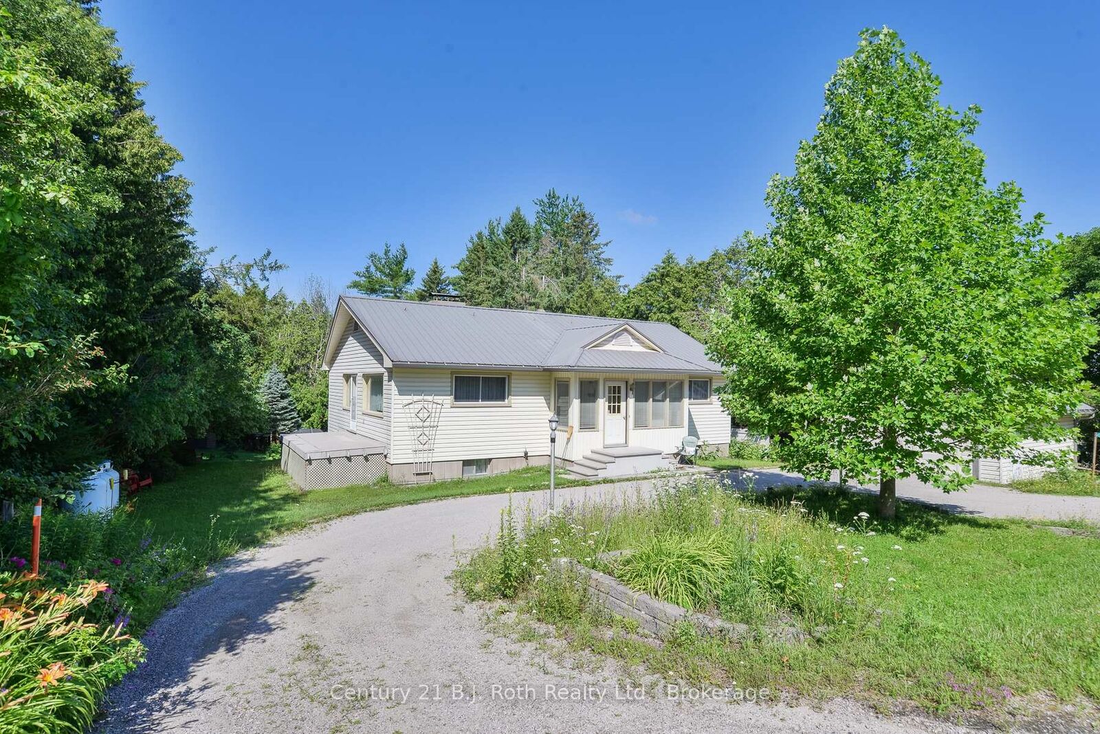 Property Photo: 4548 Orkney Heights ON L3V 6H7