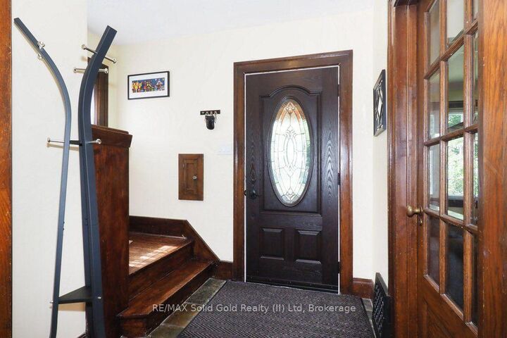 Property Photo: 223 Wellington Street N ON N2H 5K6